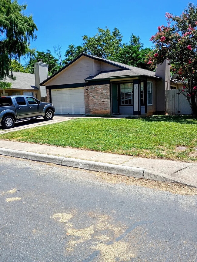 Building Photo - 7220 Hardesty