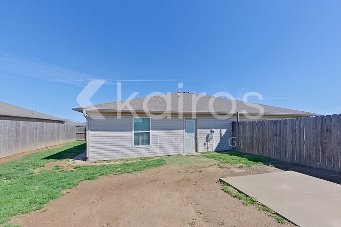 Building Photo - 4009 Thomas St