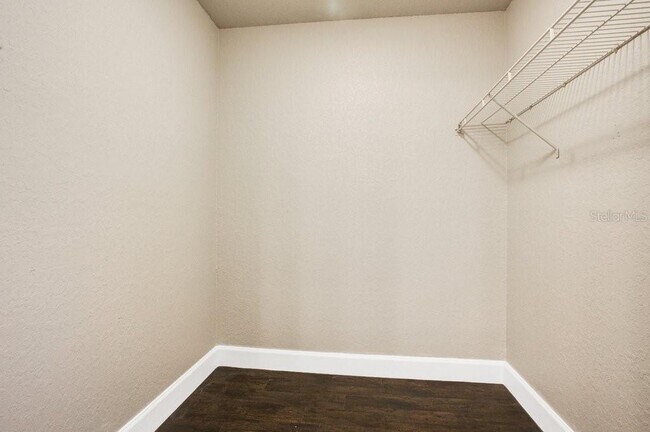 Building Photo - 1346 Stearman Ct