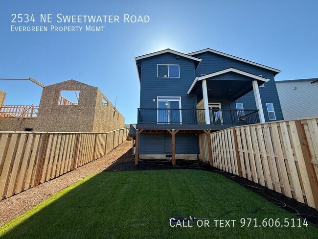 Building Photo - 2534 NE Sweetwater Rd
