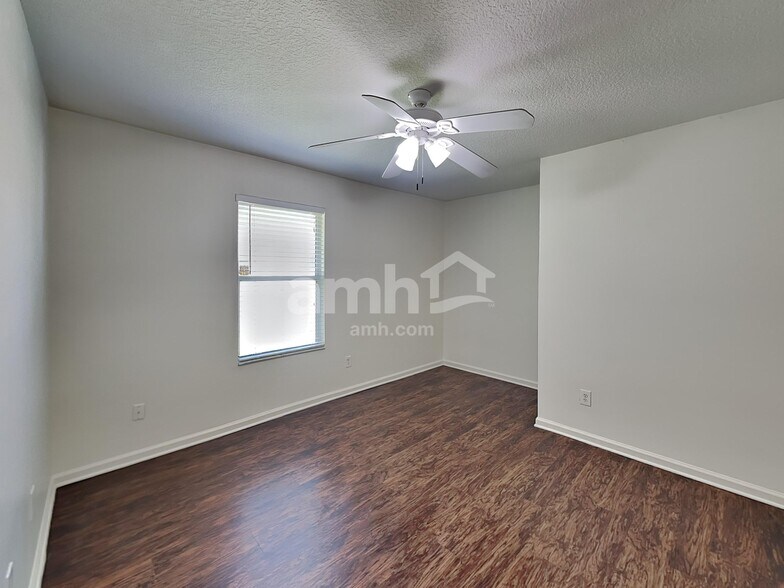 Building Photo - 2700 Darwin Ct