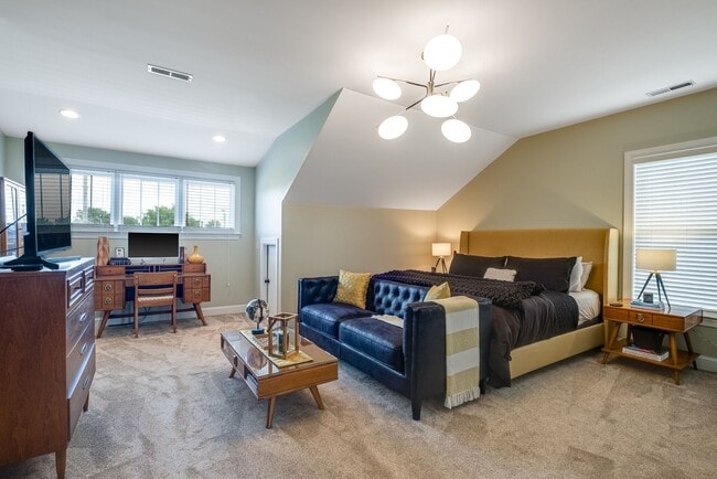 Building Photo - 1403 Arthur Ave