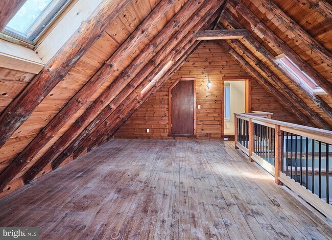 Building Photo - 4325 Lehnenberg Rd