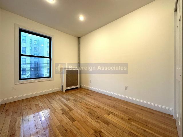 Building Photo - 4 bedroom in New York NY 10032