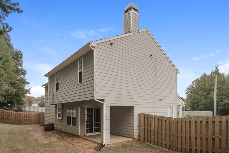 Building Photo - 2910 Water Lily Ct