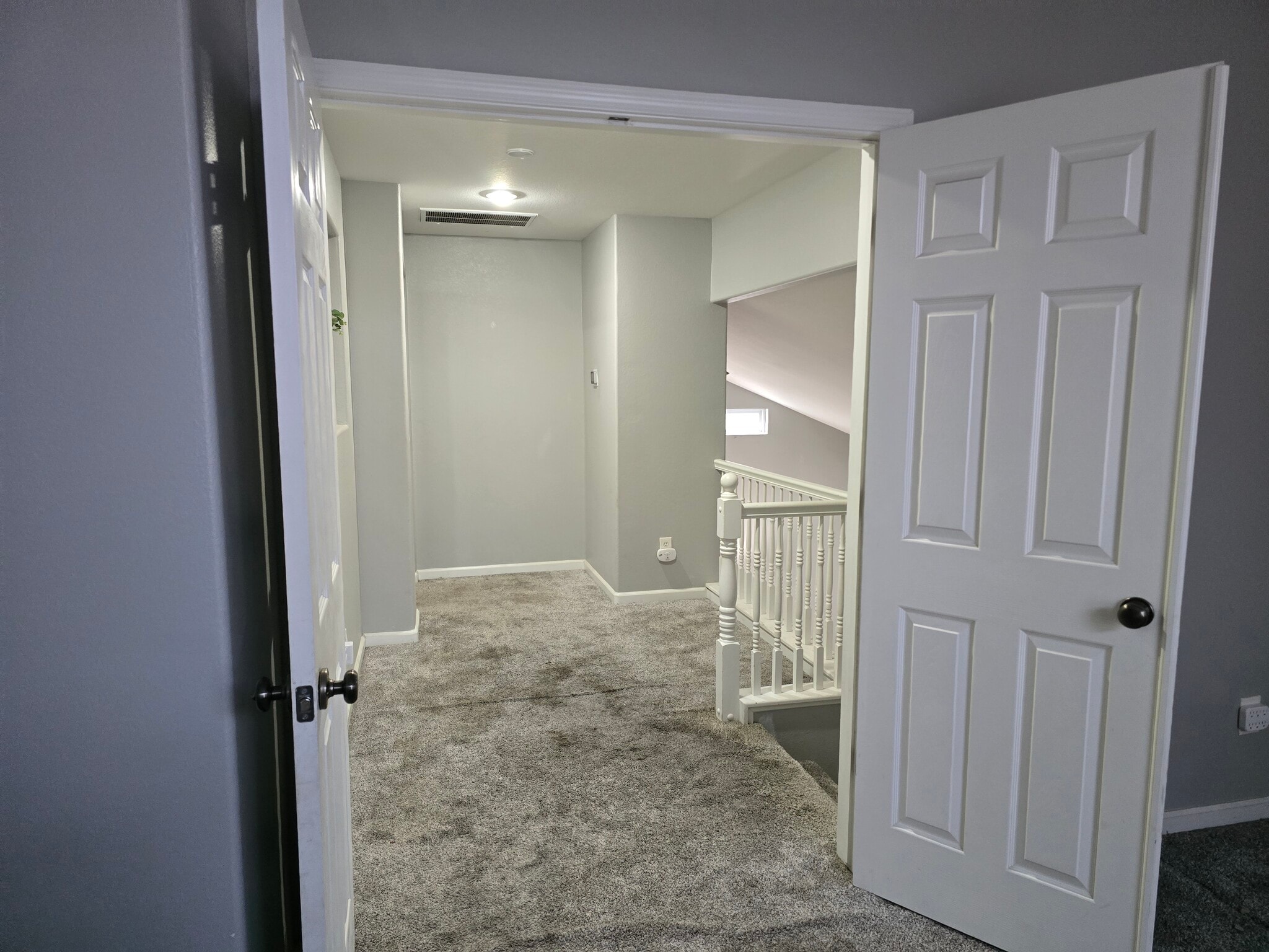 Building Photo - 1176 Junction Dr