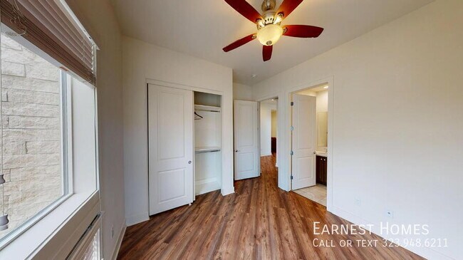 Building Photo - 12073 Carabela Ct