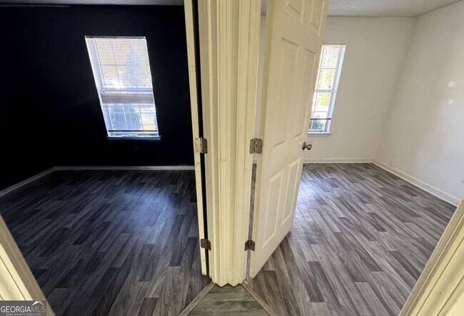 Building Photo - 2119 Briar Glen Ln SW