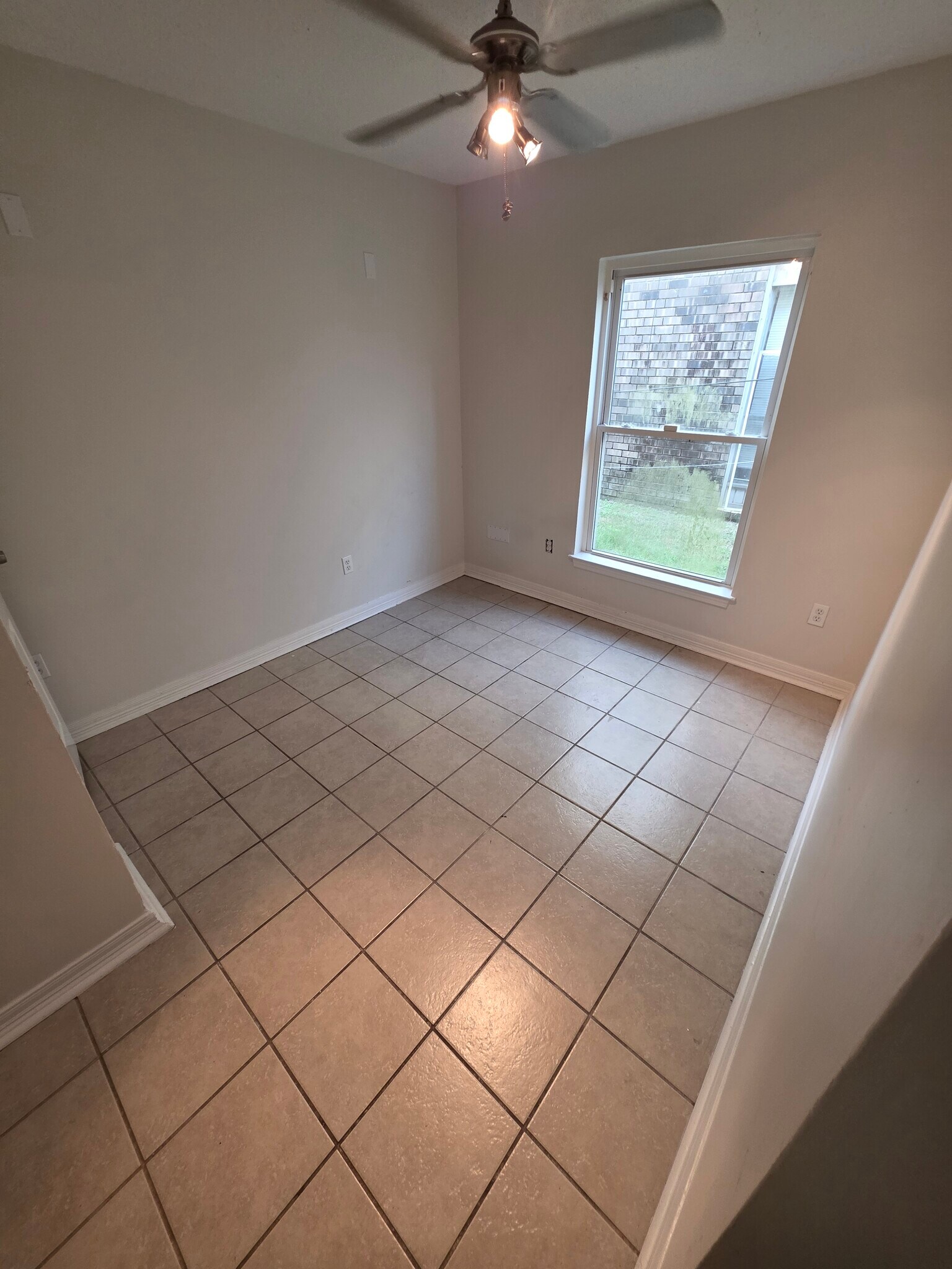 Building Photo - 6847 Mayo Blvd