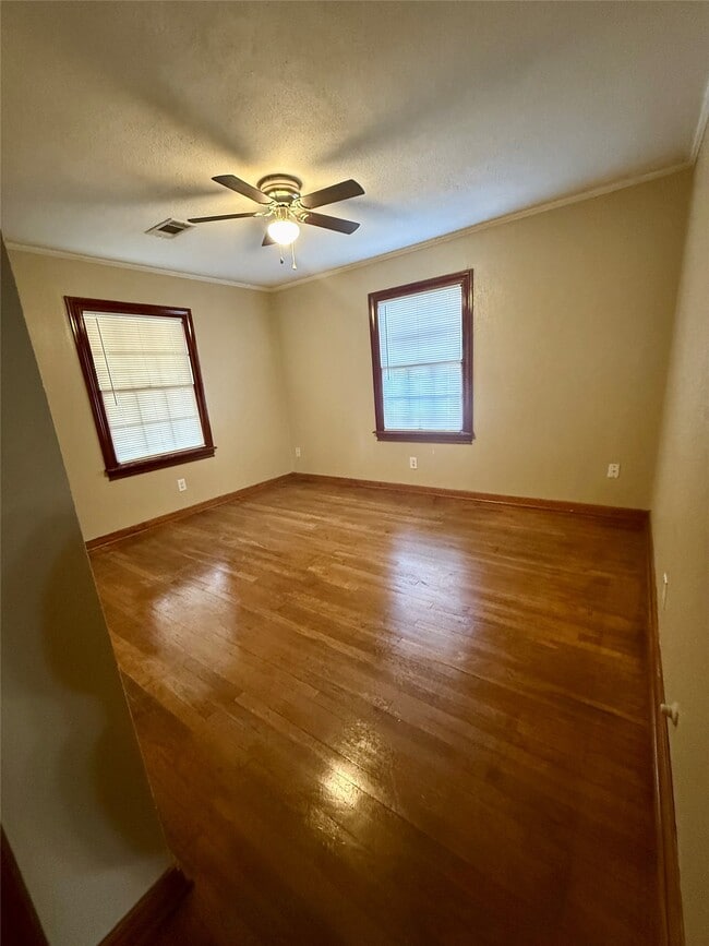 Building Photo - 4614 44th St