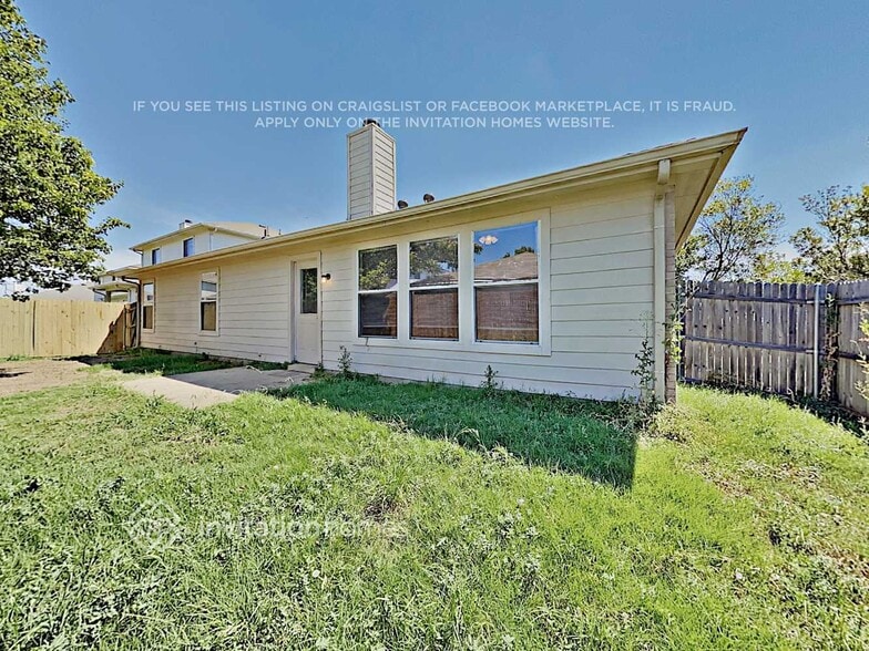 Building Photo - 217 Windmill Dr