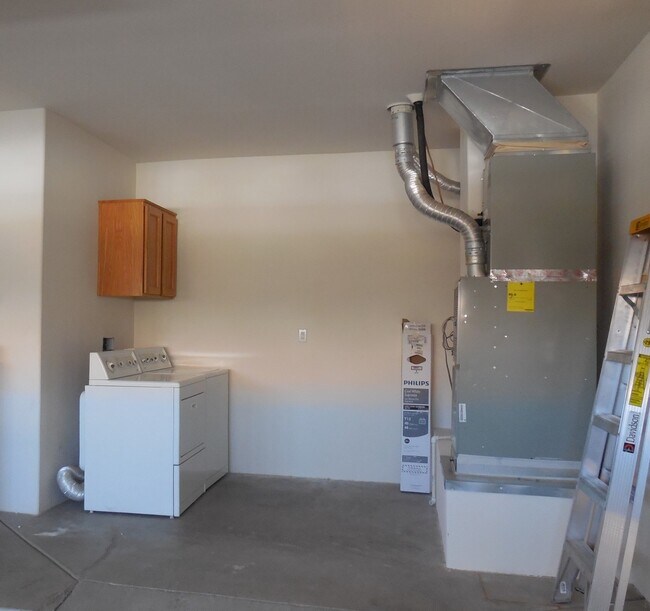 Building Photo - SUN CITY SUMMERLIN TWO BEDROOM - MONARCH F...