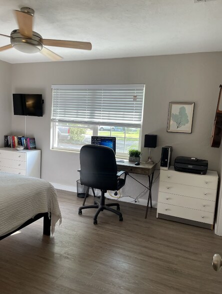 Building Photo - 3395 52nd Way N