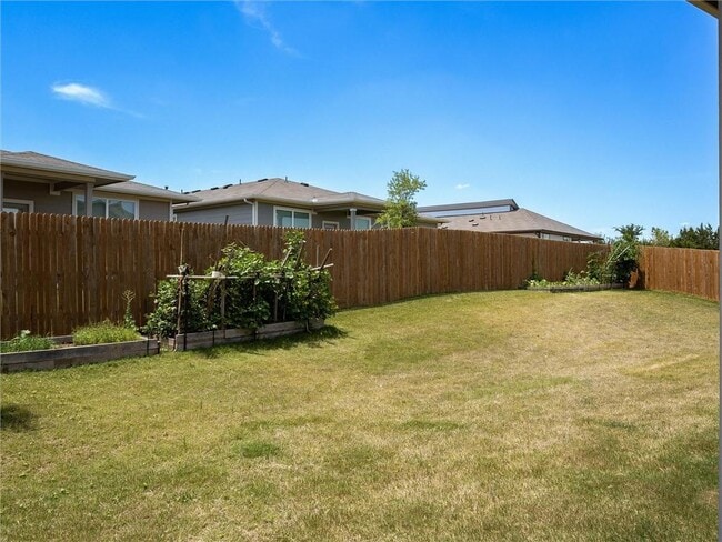 Building Photo - 14020 Neskar Dr