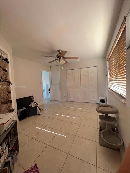 Building Photo - 15549 Miami Lakeway N