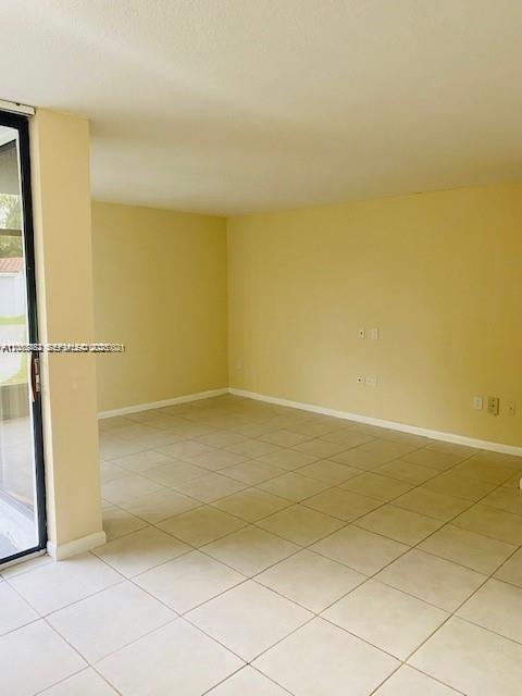 Building Photo - 8255 SW 152nd Ave