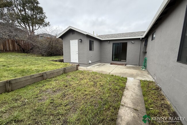 Building Photo - Just Remodeled 2BR Home with Garage & Large Backyard in San Bruno