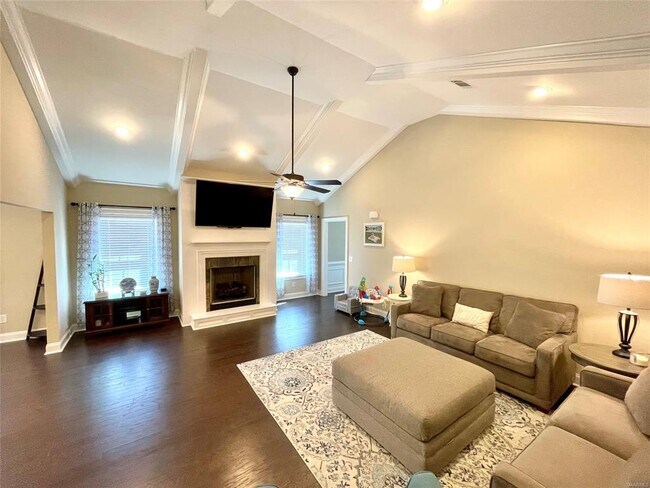 Building Photo - 941 Wheat Ridge Dr