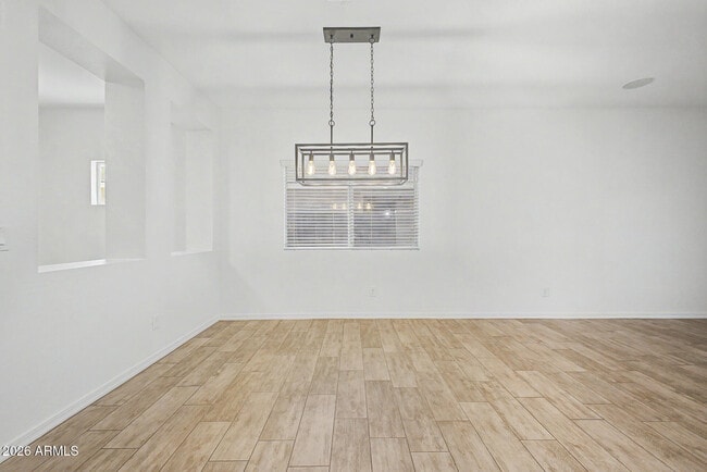 Building Photo - 1360 W Joshua Tree Ave