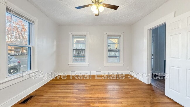 Building Photo - 2728 E Virginia Beach Blvd