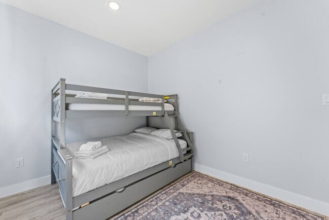 Building Photo - 23 Obrien Ct