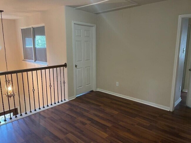 Building Photo - 103 Payne Stewart Dr