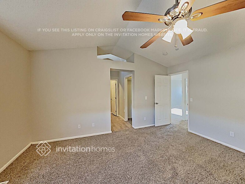 Building Photo - 1254 Ascot Ave