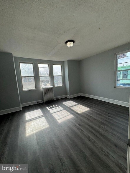 Building Photo - 5583 Blakemore St