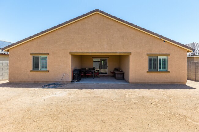 Building Photo - 440 W Guinea Ct