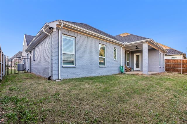 Building Photo - 2721 River Path Ct