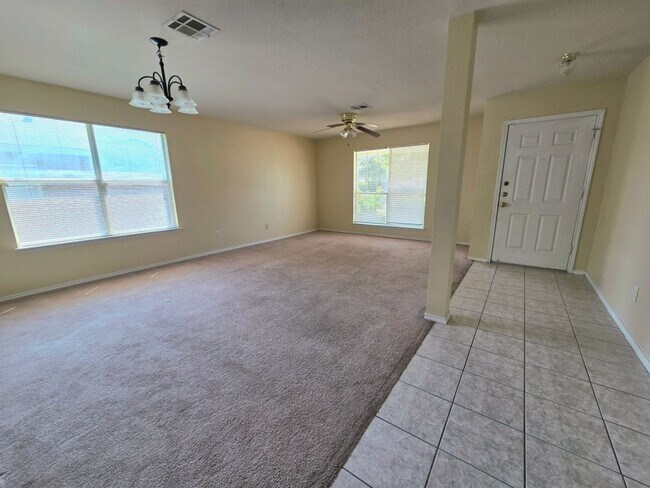 Building Photo - SPACIOUS 2 STORY HOUSE / SPACIOUS YARD / C...