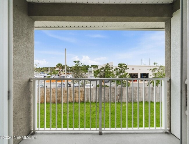 Building Photo - 6925 Ortega Woods Dr