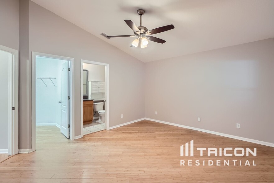 Building Photo - 30634 White Bird Ave