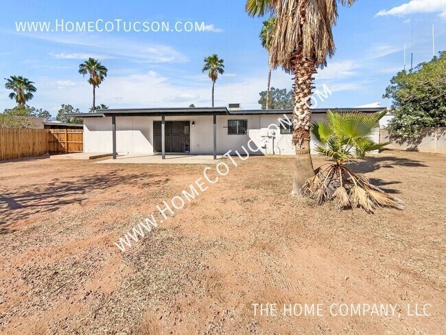 Building Photo - 3512 S Chesin Dr