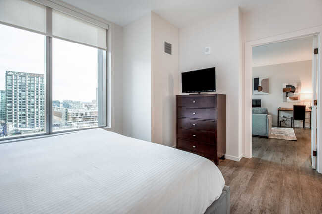 Building Photo - 131 Seaport Blvd