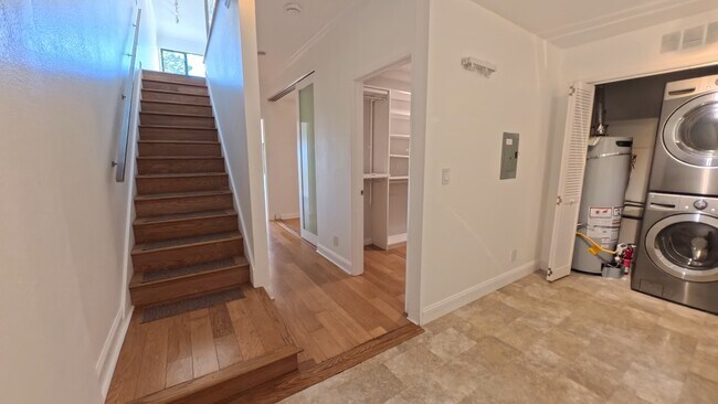 Building Photo - 5003 Diamond Heights Blvd