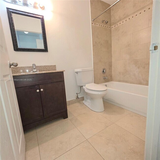 Building Photo - 14500 SW 88th Ave