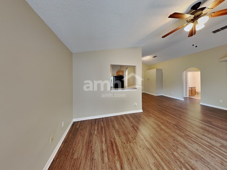 Building Photo - 2386 Blue Sapphire Cir