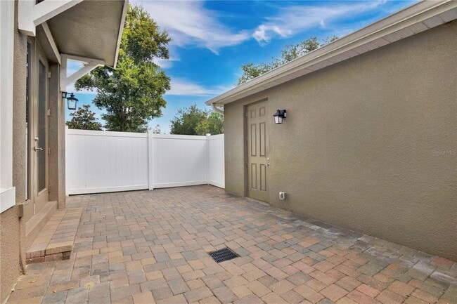 Building Photo - 10316 Spring Arbor Ln