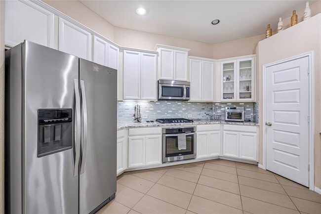 Building Photo - 7030 Villa Mountain Ln