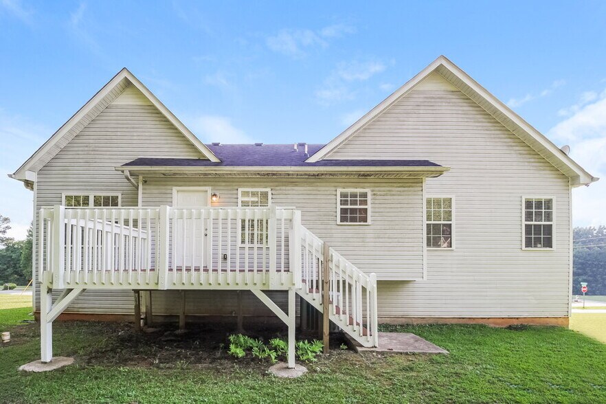 Building Photo - 154 Chief Ct