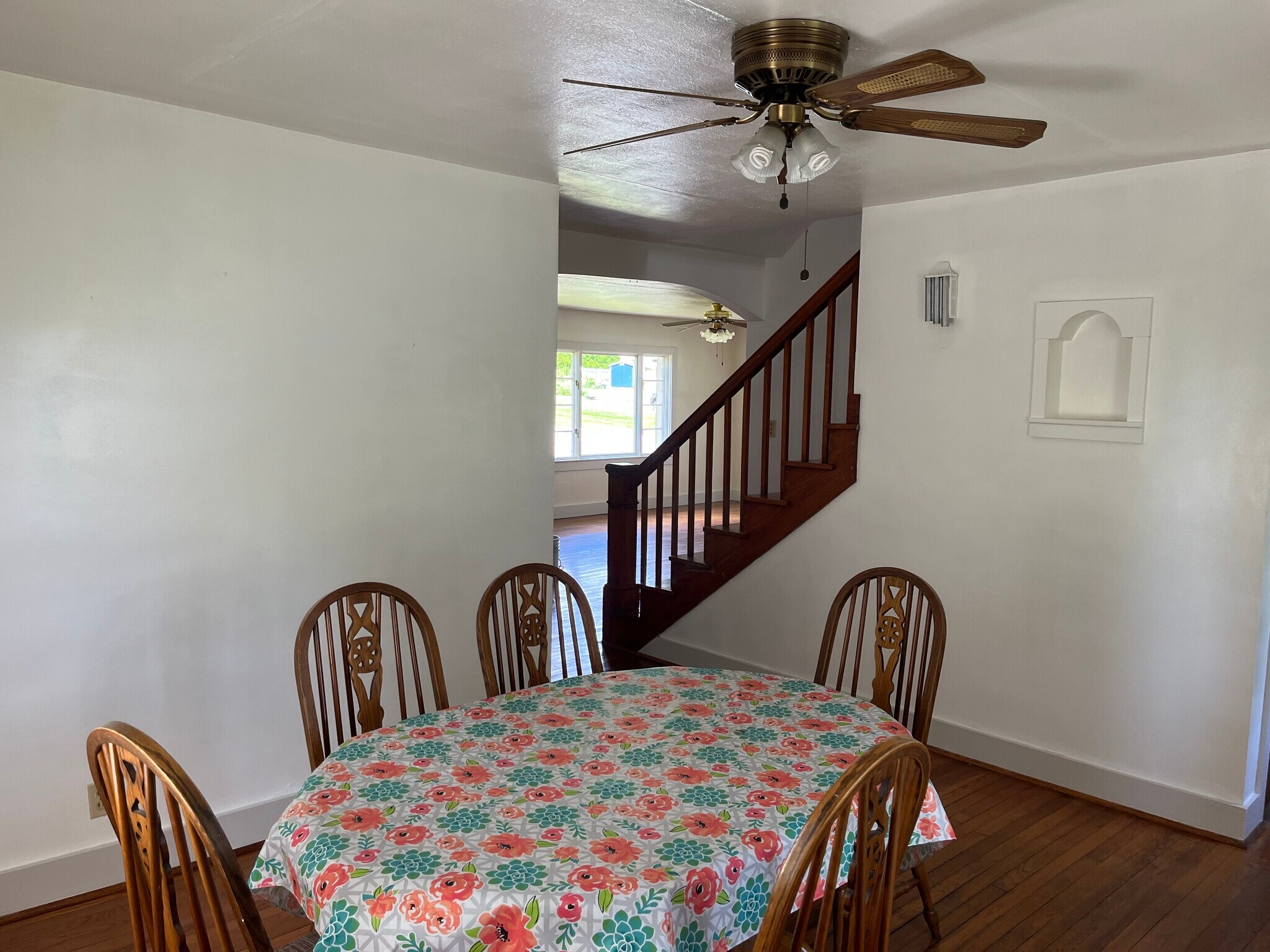 Building Photo - 916 High St