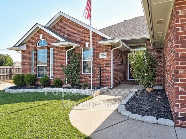 Building Photo - 7320 Stinchcomb Dr