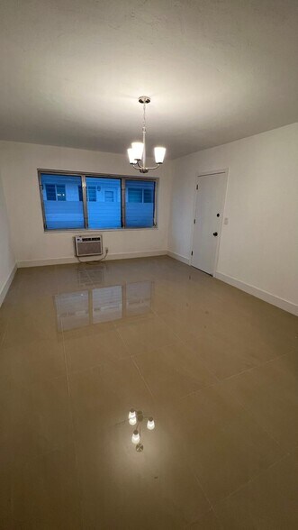 Building Photo - 7821 Byron Ave