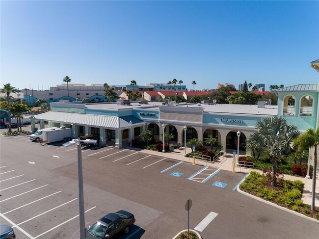 Building Photo - 241 Skiff Point