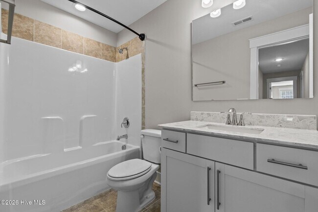 Building Photo - 217 Thistleberry Dr
