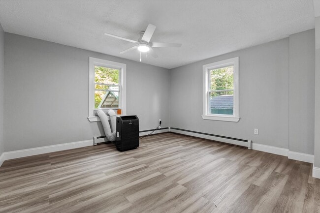 Building Photo - 3 Providence Hill Rd