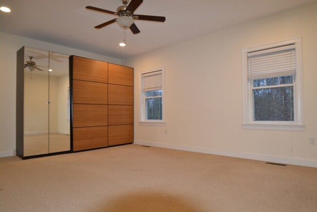 Building Photo - 8 Cheyenne Valley