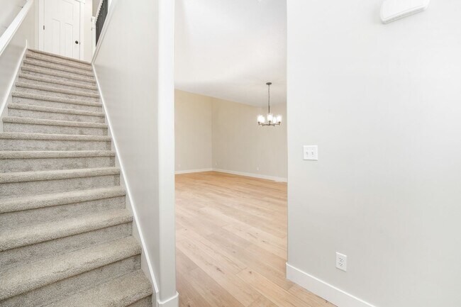 Building Photo - 2018 N 3900 W