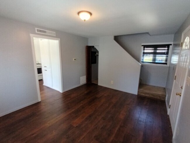 Building Photo - 31437 Alcona Ct